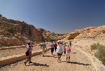 Туристов на входе в Петру (Petra) столько, что становится страшновато